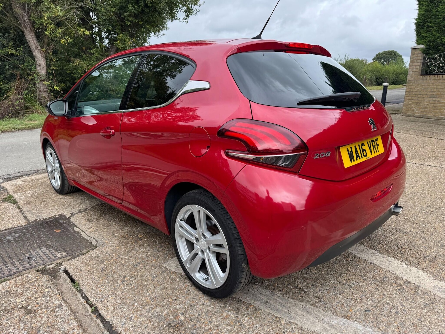 Used Peugeot 208 2016 for sale - 76360334: Photo 52