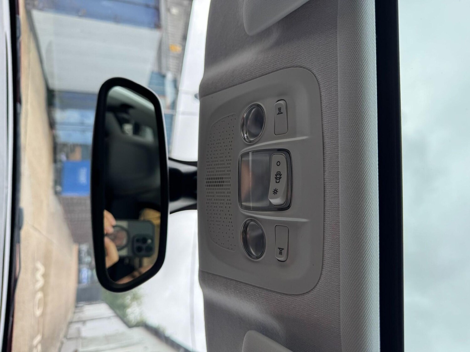 Used Peugeot 208 2016 for sale - 76360334: Photo 63