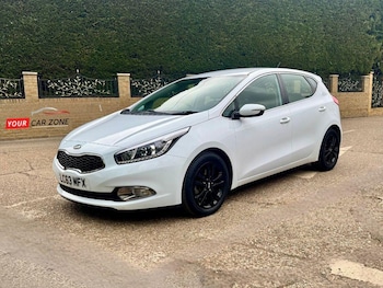 Used Kia Ceed 2014 for sale - 78412180: Photo