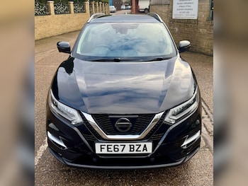Used Nissan Qashqai 2017 for sale - 77510699: Photo