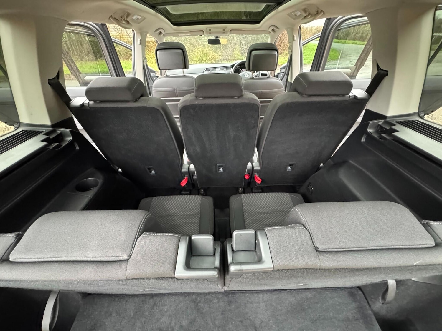 Used Volkswagen Touran for sale - 77808665: Photo 14