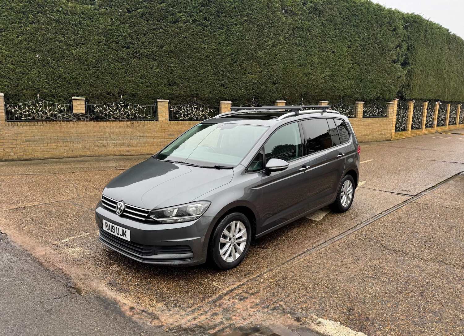 Used Volkswagen Touran for sale - 77808665: Photo 32