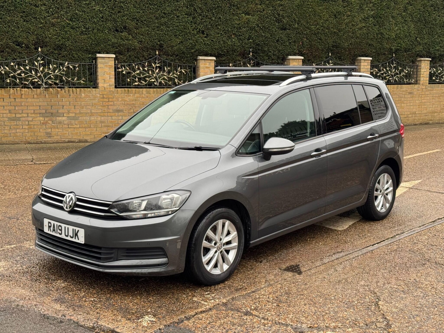 Used Volkswagen Touran for sale - 77808665: Photo 34