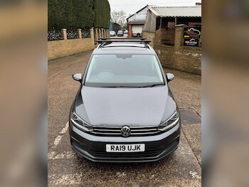 Used Volkswagen Touran 2019 for sale - 77808665: Photo