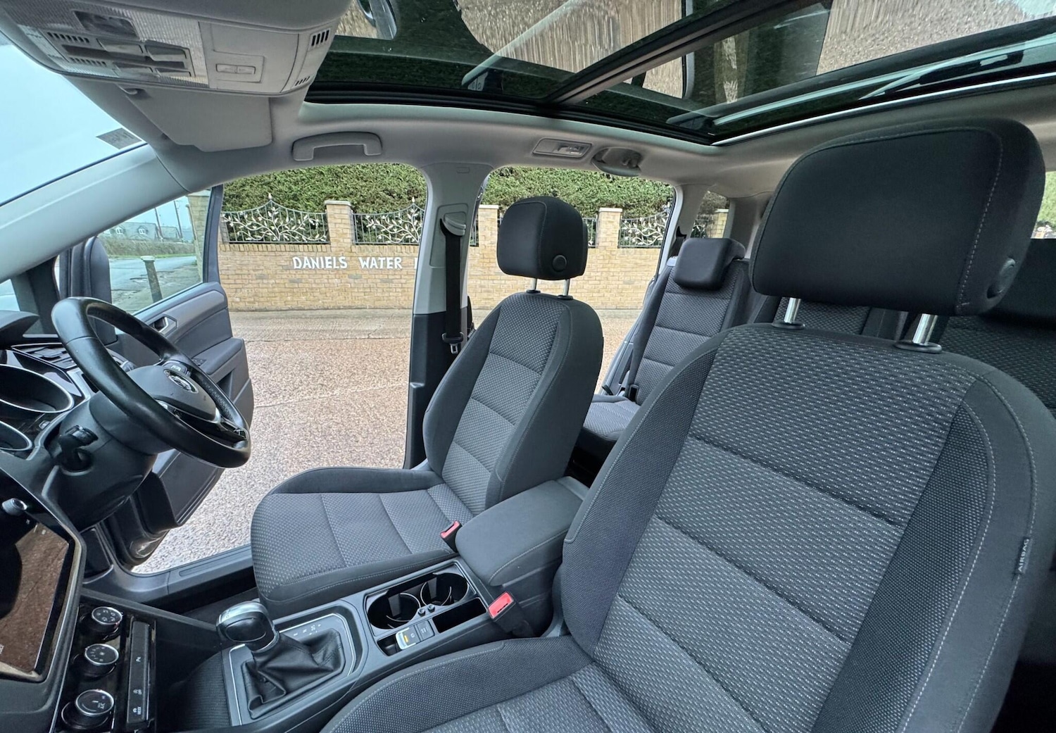 Used Volkswagen Touran for sale - 77808665: Photo 60