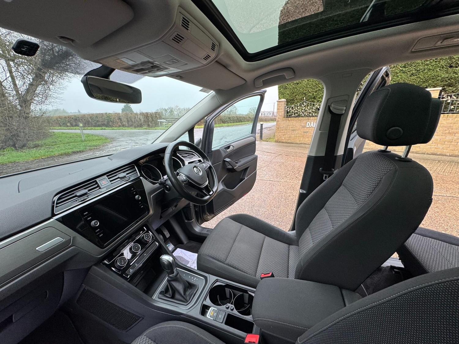 Used Volkswagen Touran for sale - 77808665: Photo 73