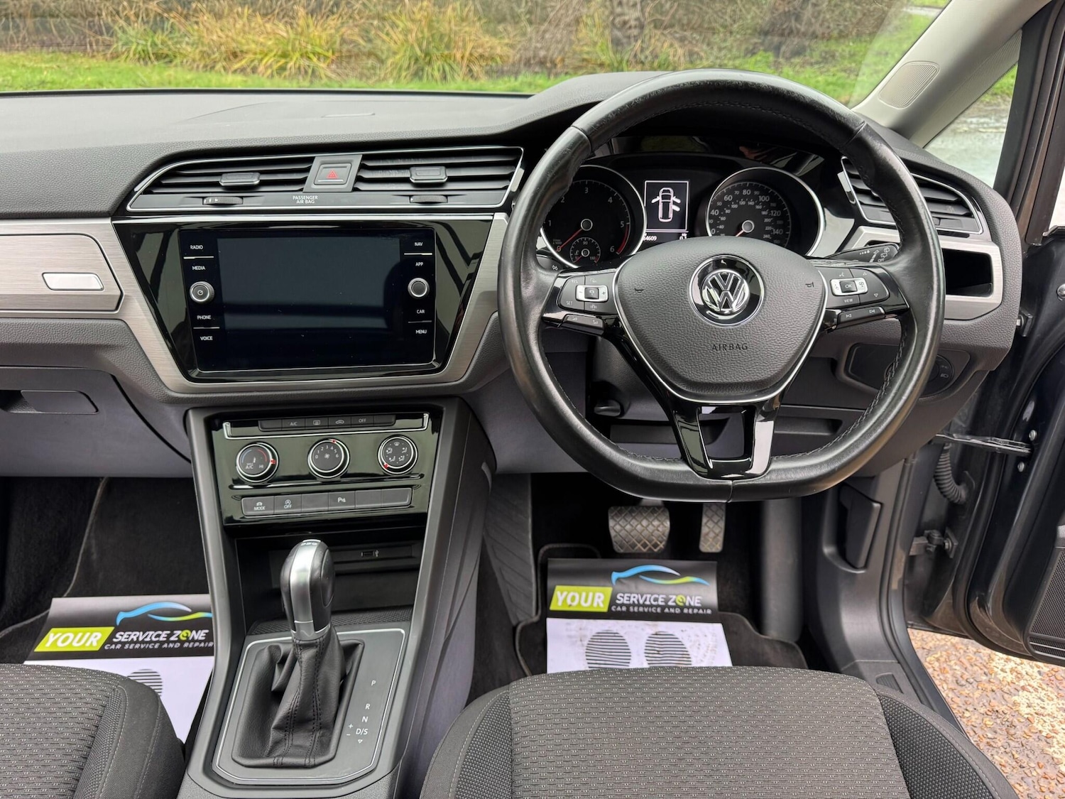 Used Volkswagen Touran for sale - 77808665: Photo 77