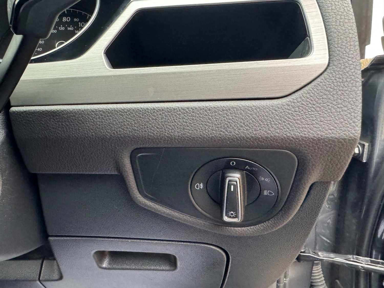 Used Volkswagen Touran for sale - 77808665: Photo 79