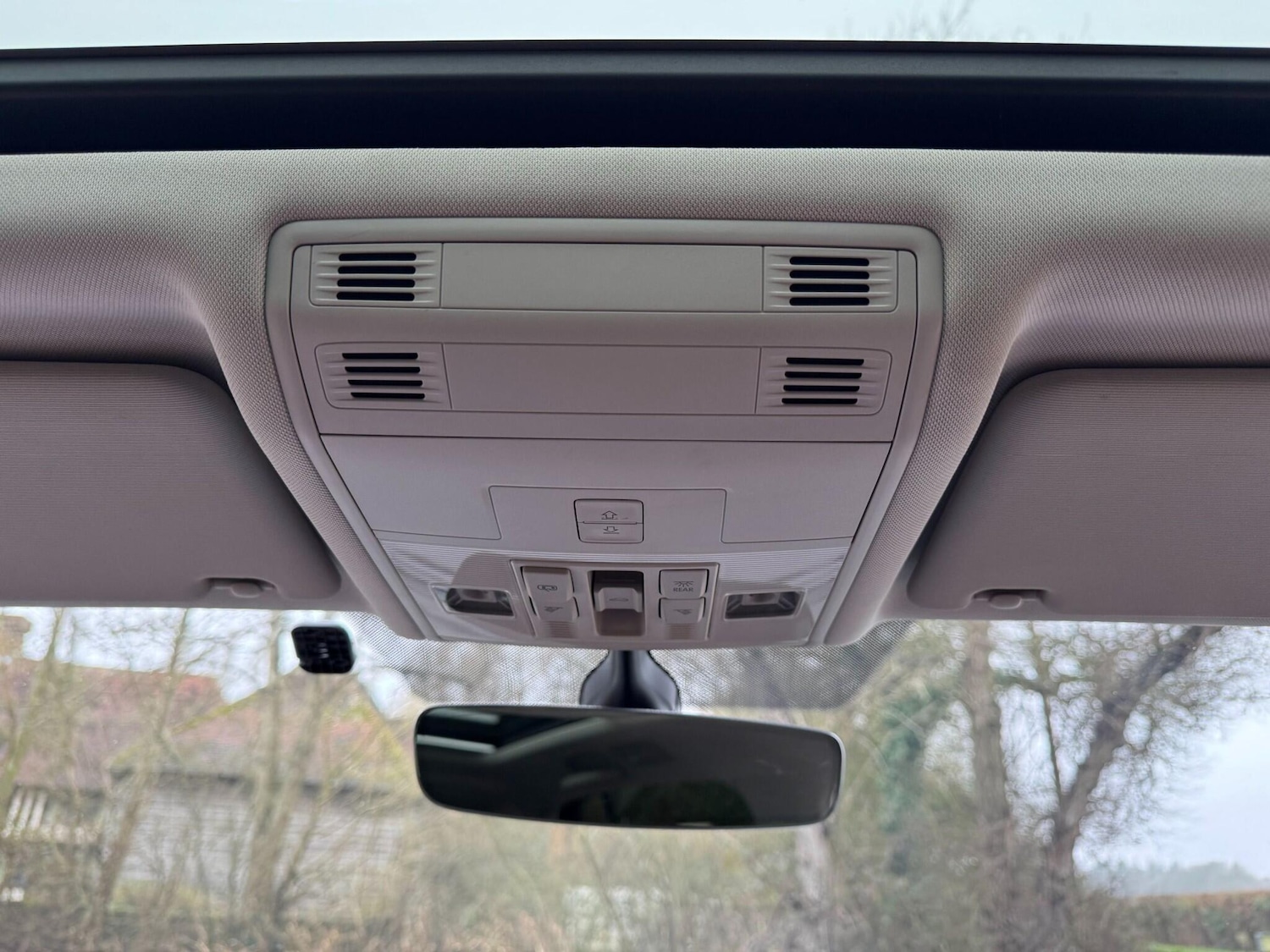 Used Volkswagen Touran for sale - 77808665: Photo 94