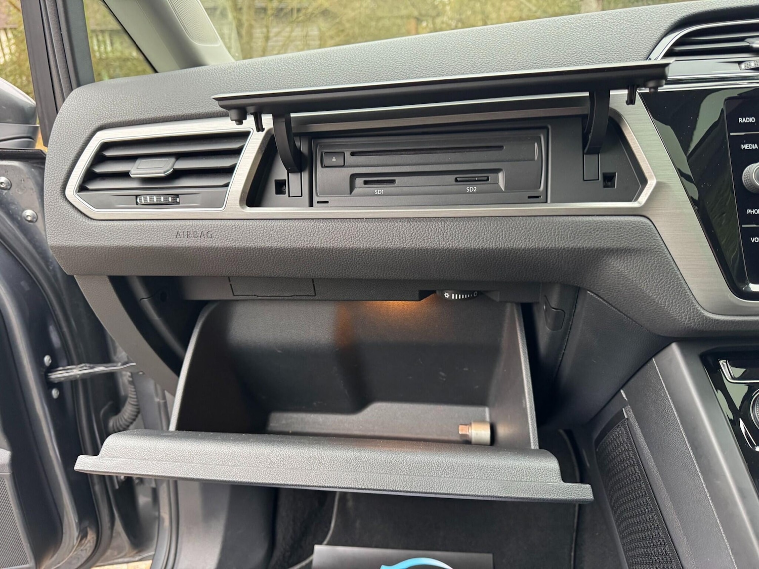 Used Volkswagen Touran for sale - 77808665: Photo 97