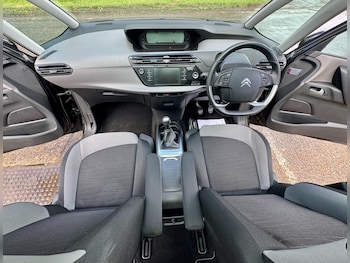 Used Citroen Grand C4 Picasso 2016 for sale - 78805347: Photo