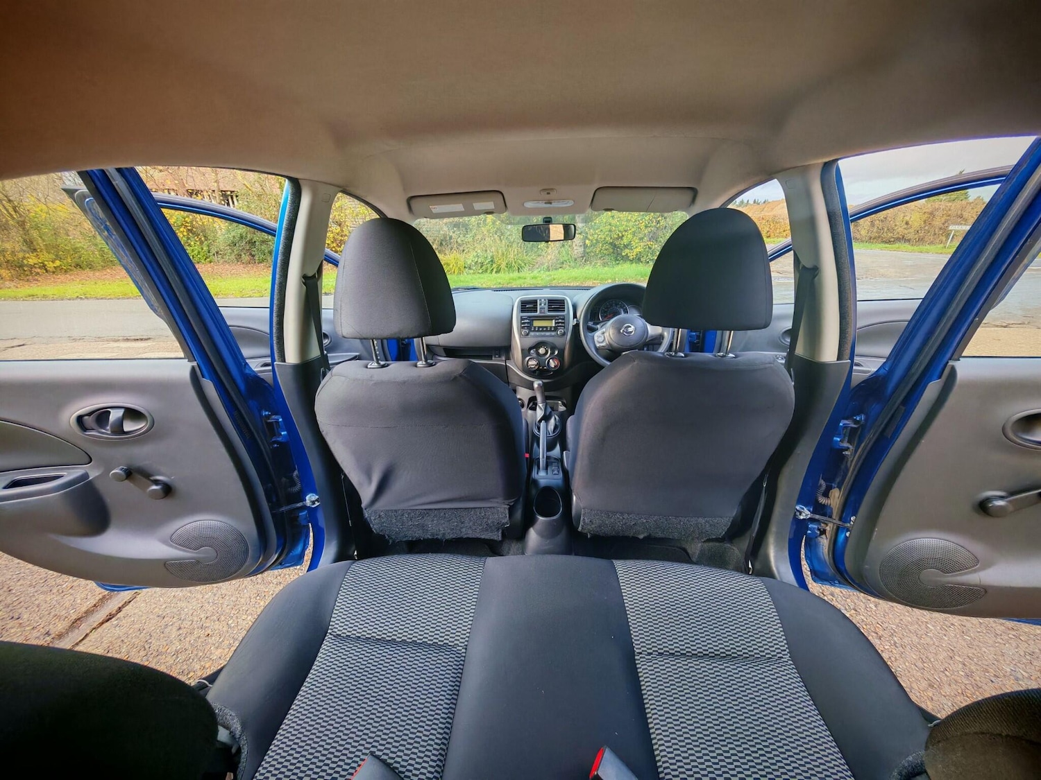 Used Nissan Micra 2015 for sale - 76572079: Photo 44