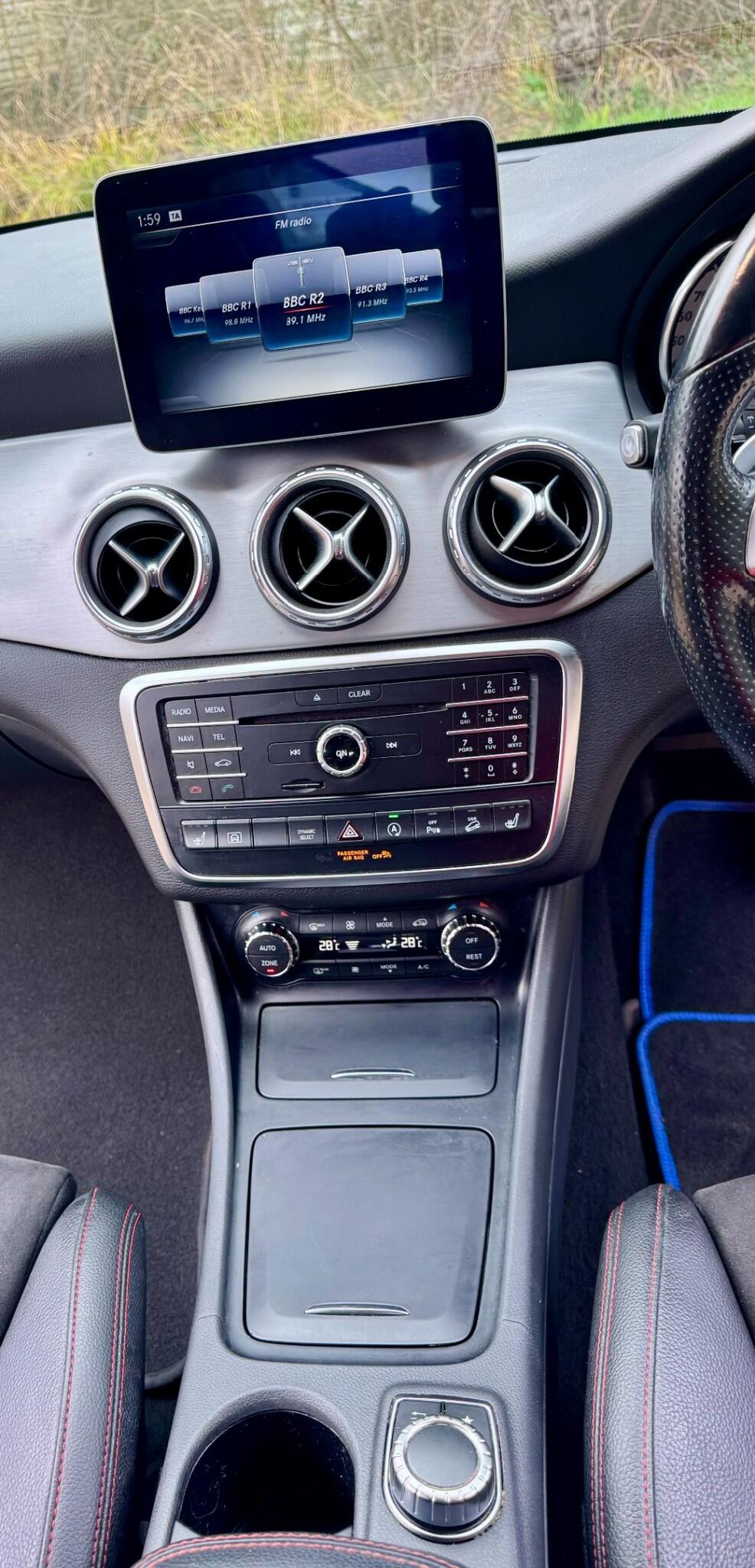 Used Mercedes-Benz GLA 2017 for sale - 77994938: Photo 72