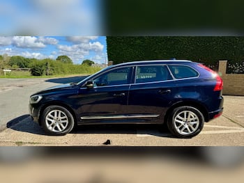 Used Volvo XC60 2016 for sale - 79802987: Photo
