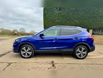 Used Nissan Qashqai 2017 for sale - 77909418: Photo