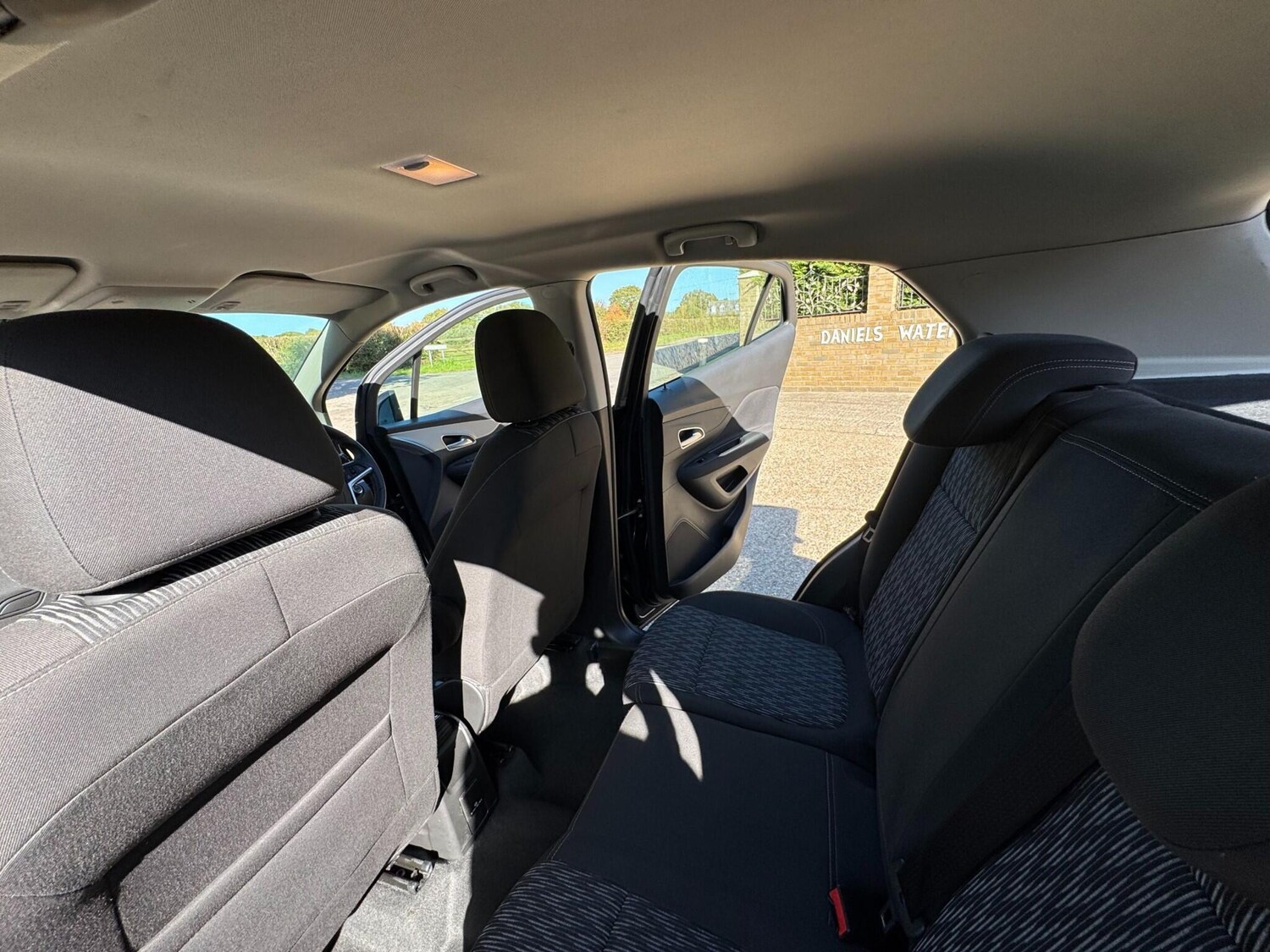Used Vauxhall Mokka 2015 for sale - 76151578: Photo 51