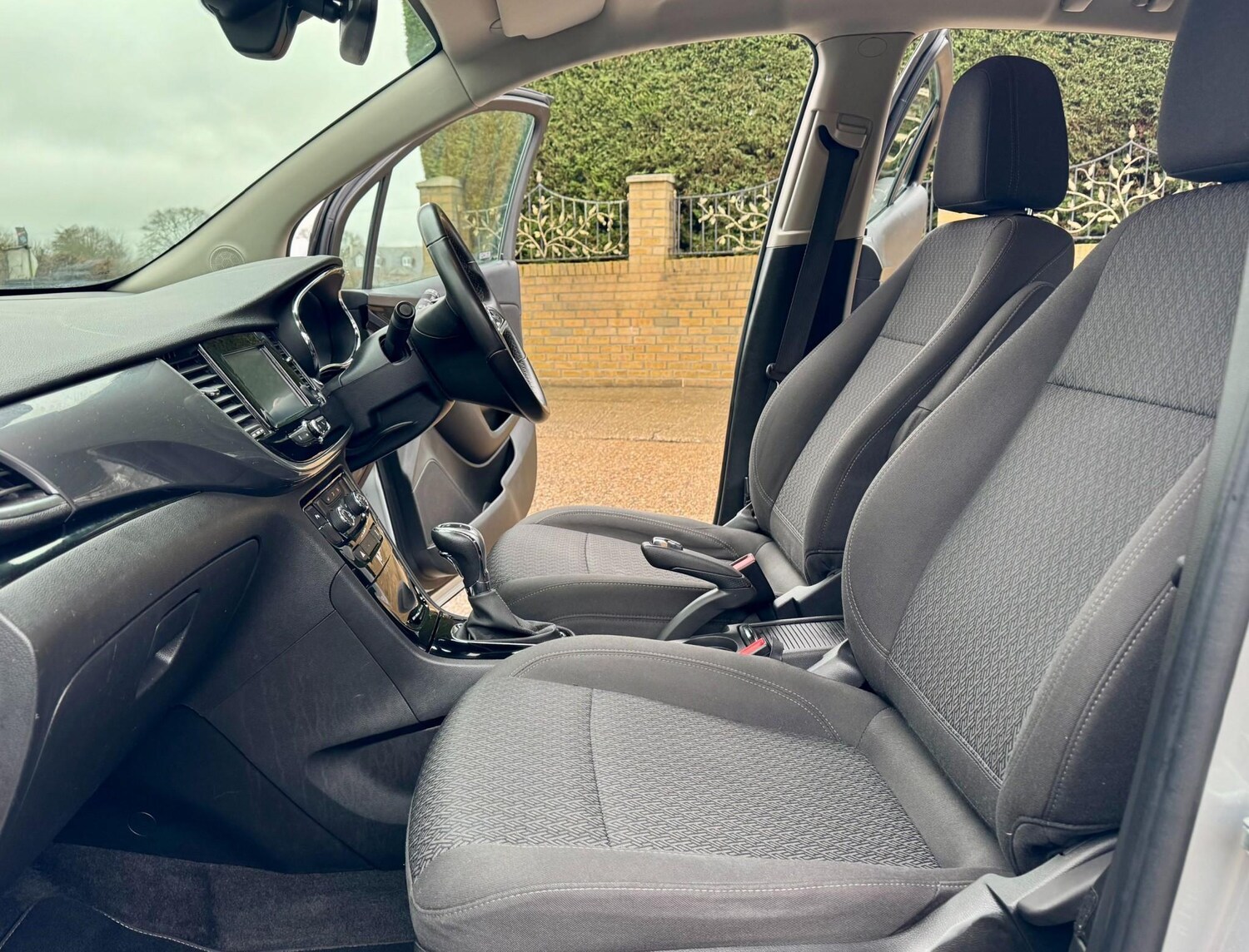 Used Vauxhall Mokka X 2017 for sale - 77984089: Photo 65