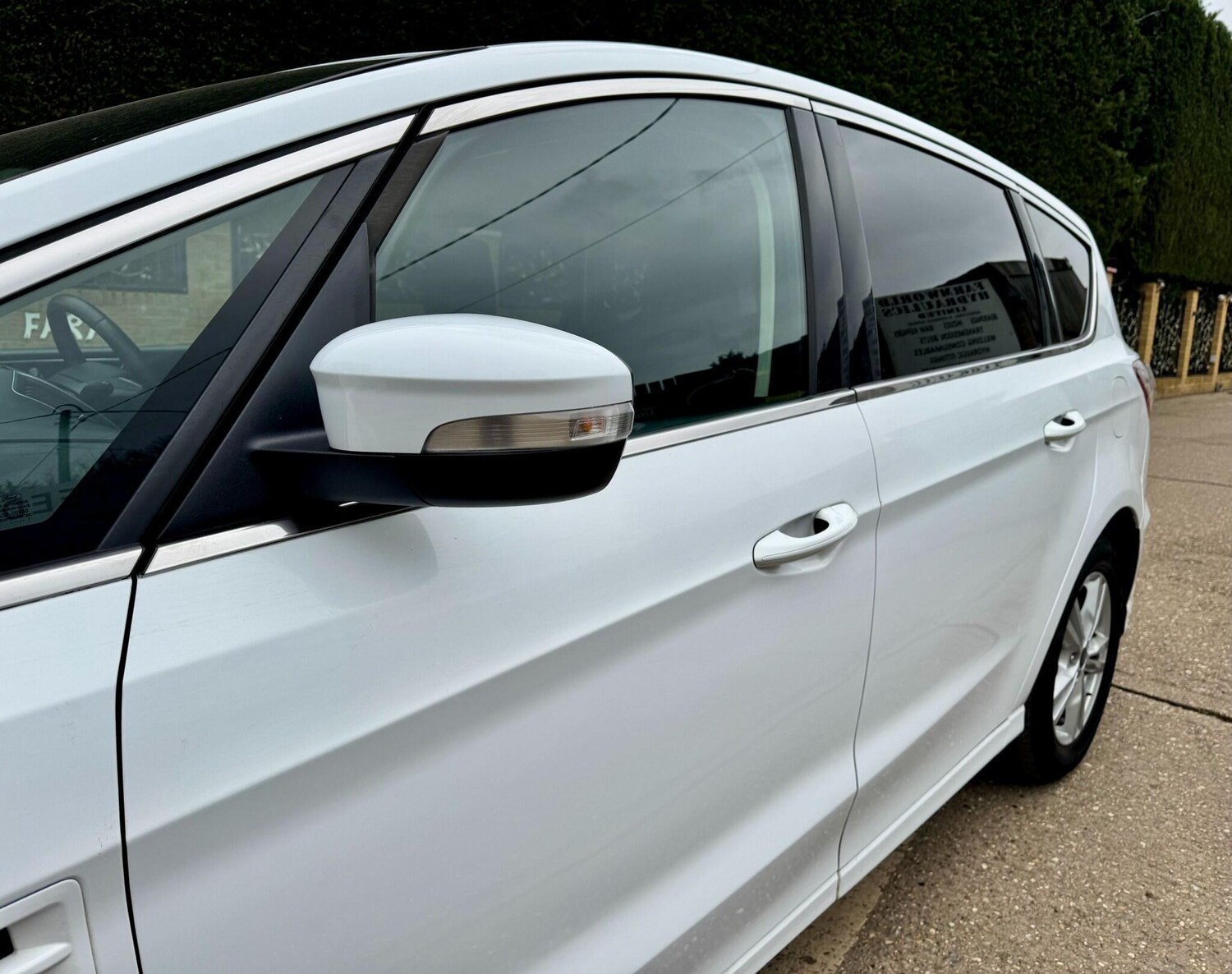 Used Ford S-Max 2017 for sale - 78073977: Photo 28