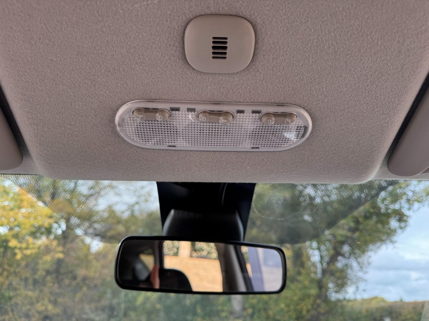 Used Nissan Note 2015 for sale - 76349526: Photo 68