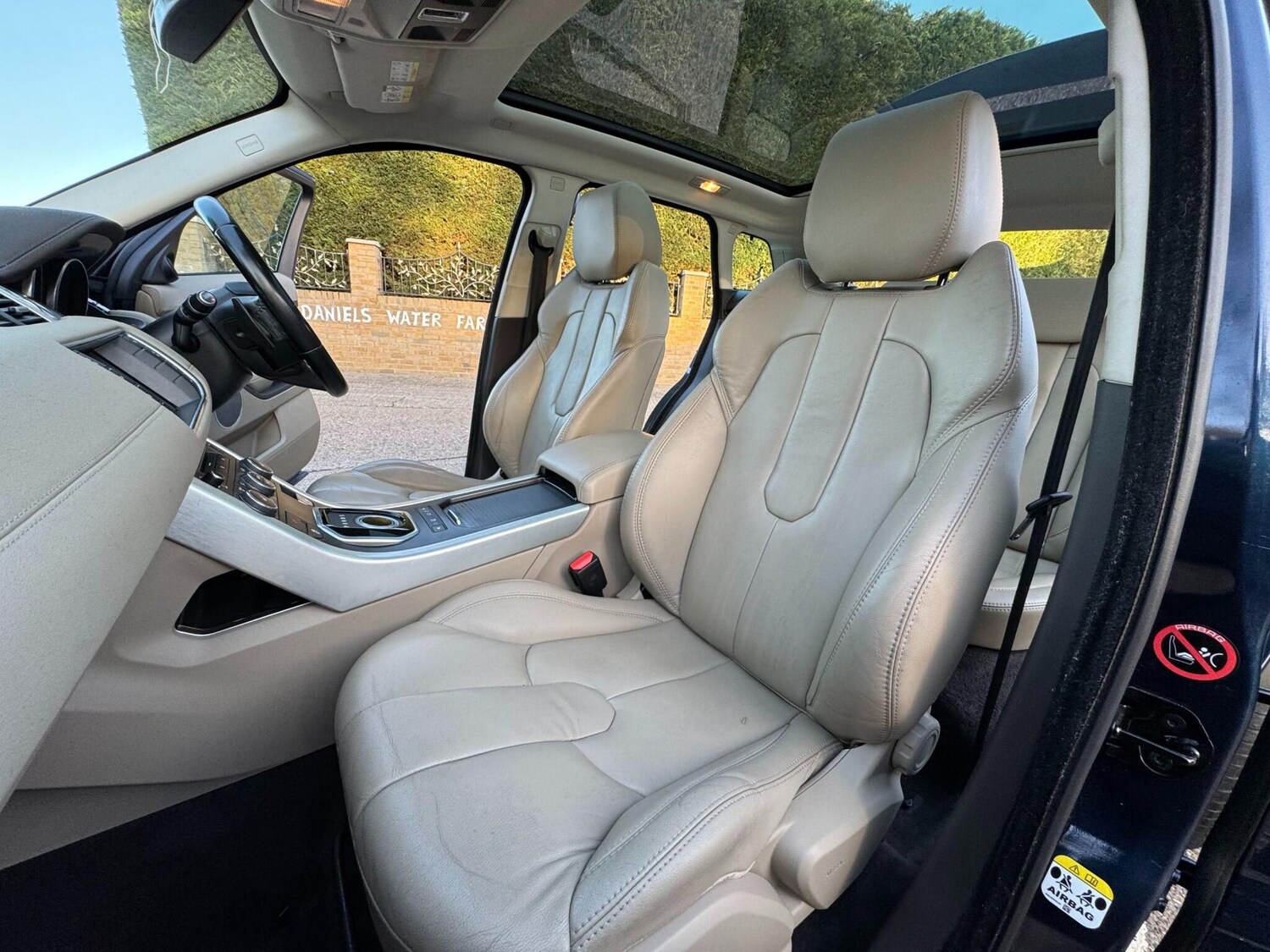 Used Land Rover Range Rover Evoque 2012 for sale - 78073975: Photo 65