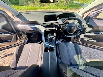 Used Peugeot 3008 2017 for sale - 78357461: Photo