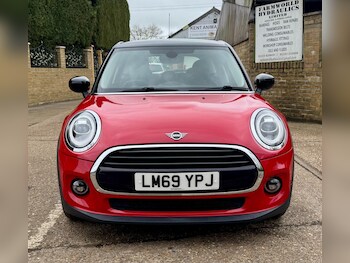 Used MINI Hatch 2019 for sale - 78862933: Photo