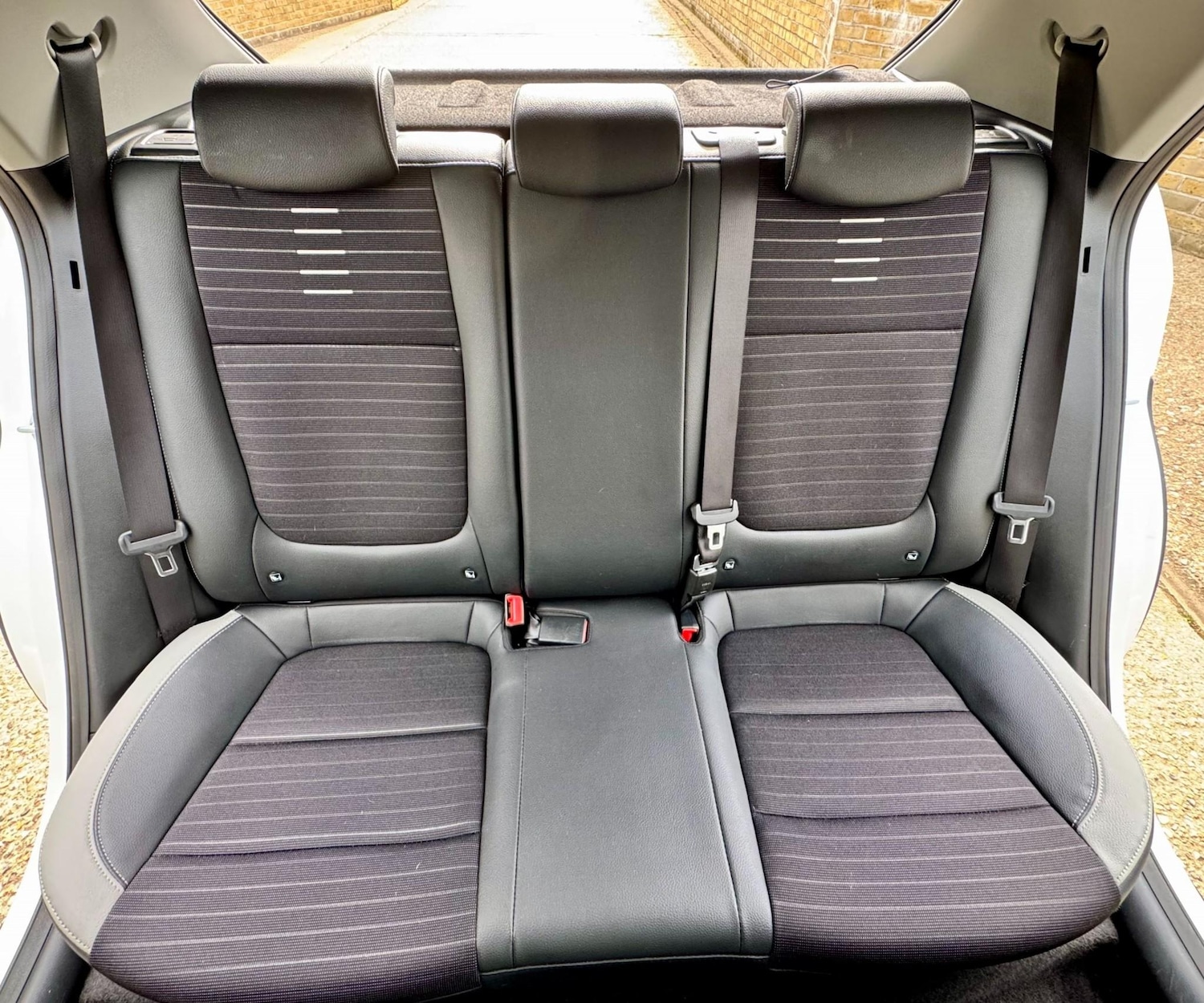 Used Kia Stonic 2019 for sale - 78002272: Photo 59