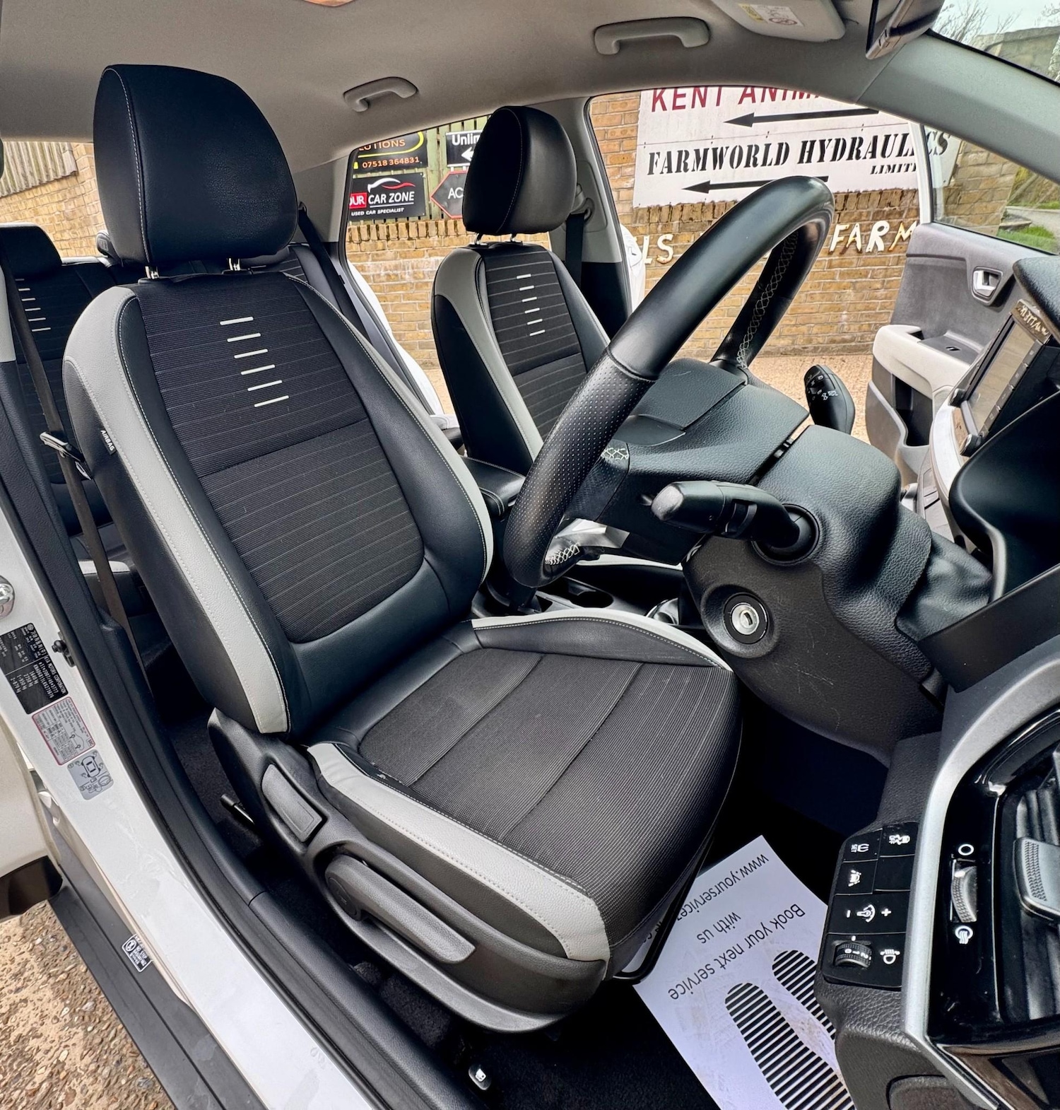 Used Kia Stonic 2019 for sale - 78002272: Photo 74