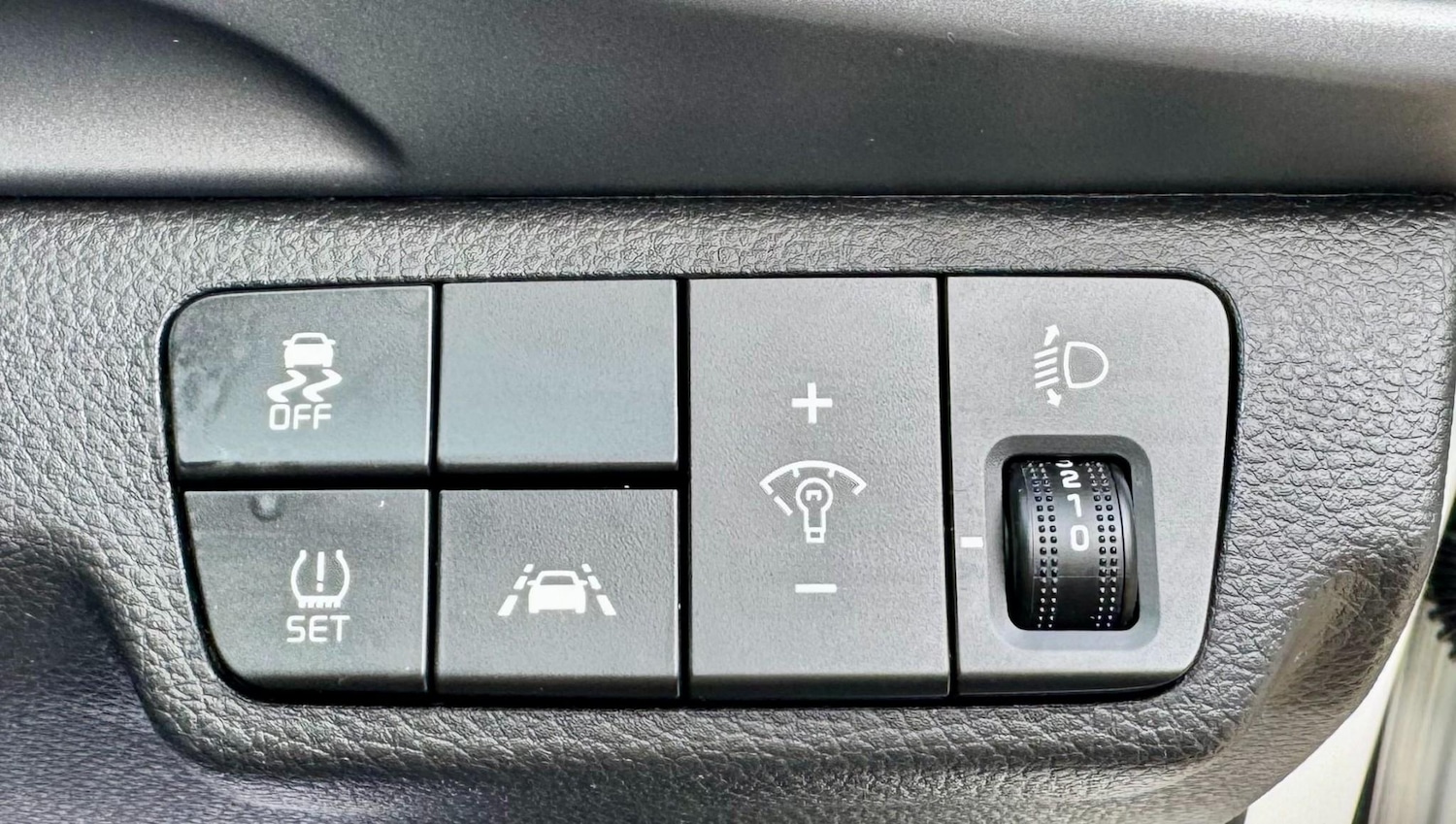 Used Kia Stonic 2019 for sale - 78002272: Photo 76