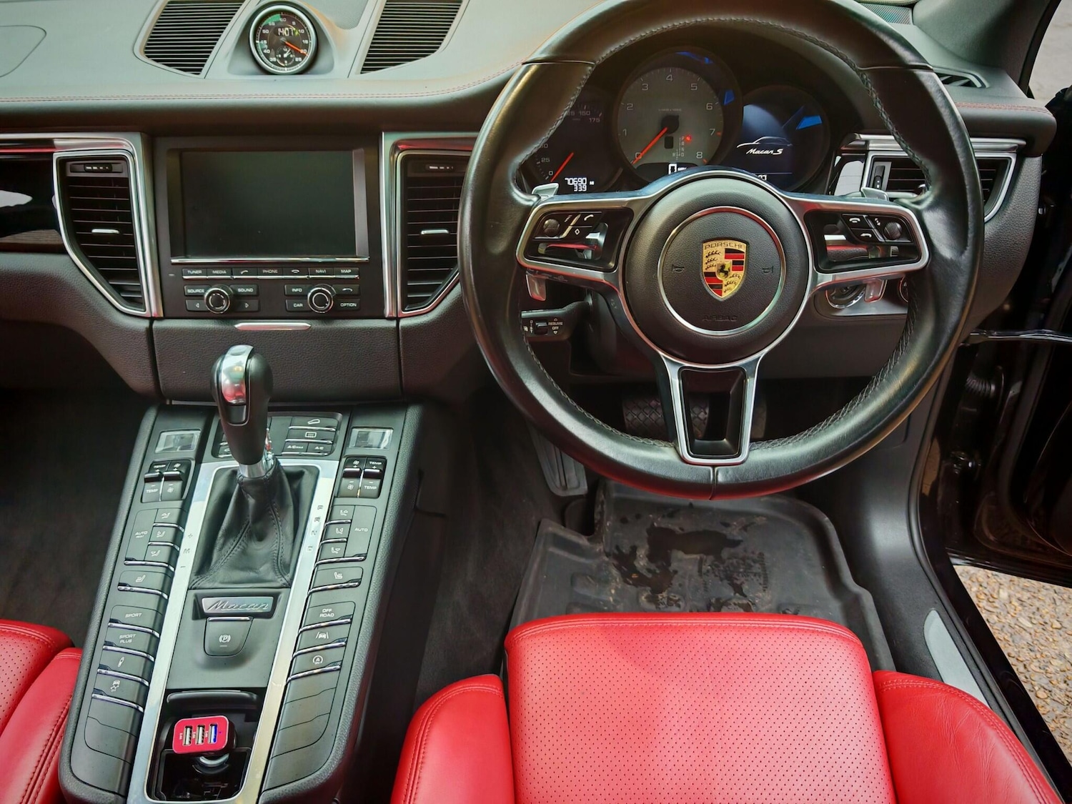 Used Porsche Macan 2015 for sale - 76742728: Photo 25