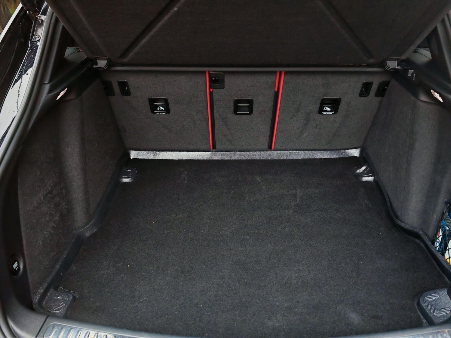 Used Porsche Macan 2015 for sale - 76742728: Photo 36