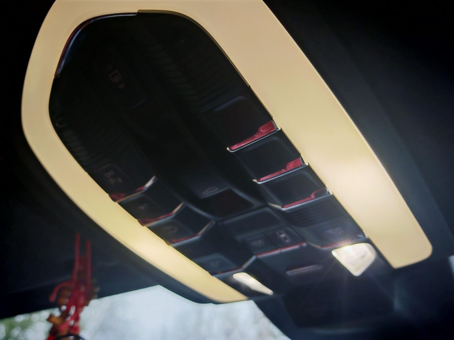 Used Porsche Macan 2015 for sale - 76742728: Photo 47