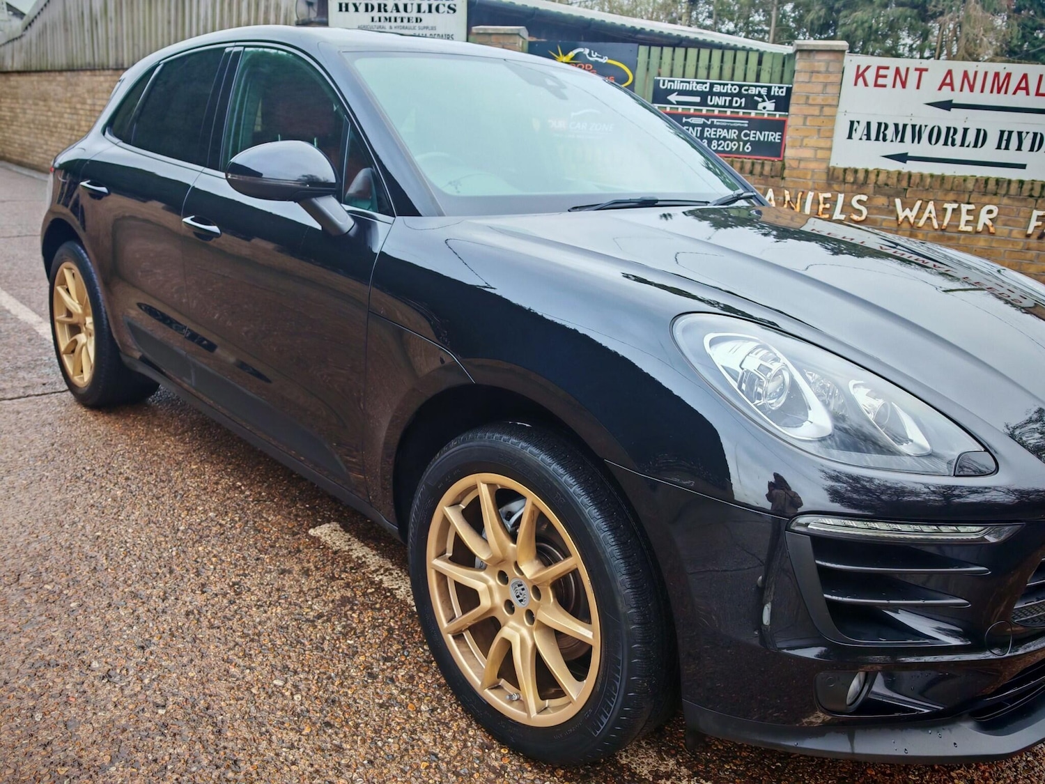 Used Porsche Macan 2015 for sale - 76742728: Photo 64