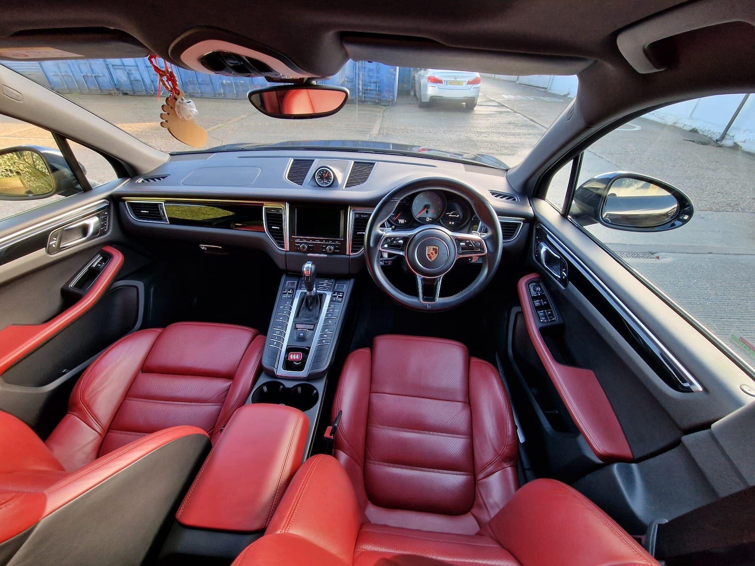 Used Porsche Macan 2015 for sale - 76742728: Photo 73