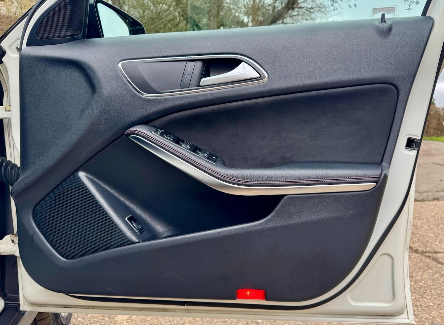 Used Mercedes-Benz GLA 2017 for sale - 77984123: Photo 74