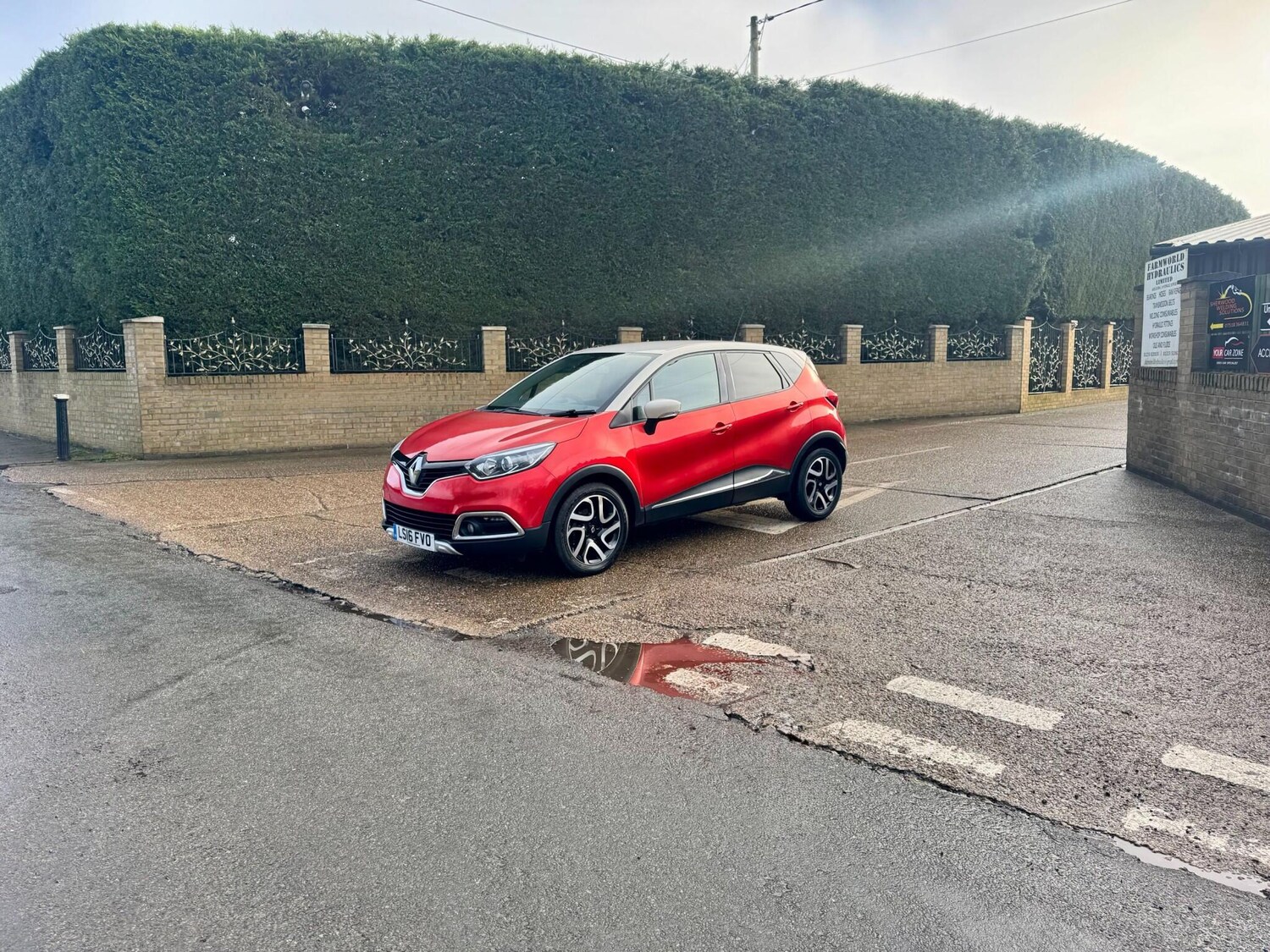 Used Renault Captur 2016 for sale - 77994931: Photo 25