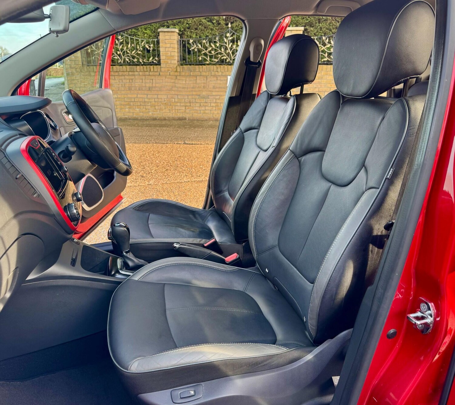 Used Renault Captur 2016 for sale - 77994931: Photo 69