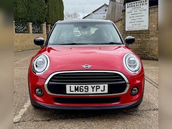 Used MINI Hatch 2019 for sale - 77807788: Photo