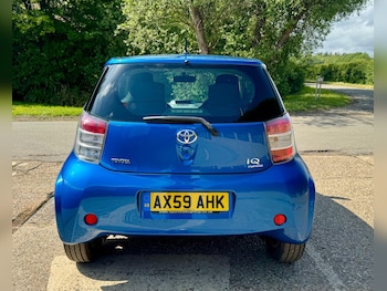 Used Toyota IQ 2010 for sale - 78644687: Photo