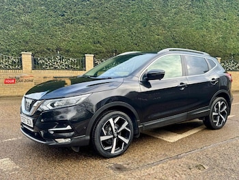 Used Nissan Qashqai 2017 for sale - 77808645: Photo