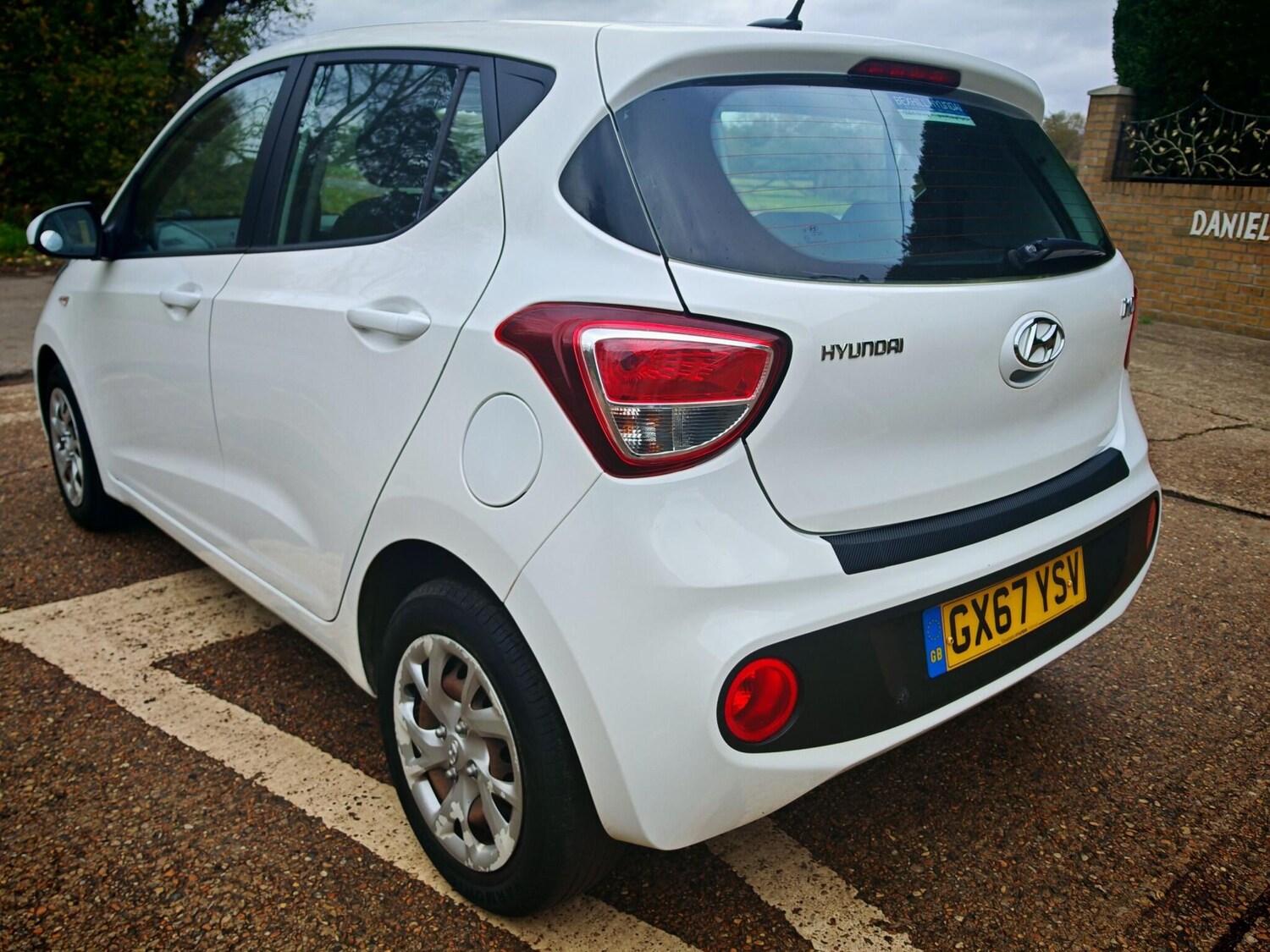 Used Hyundai i10 2017 for sale - 76315221: Photo 54