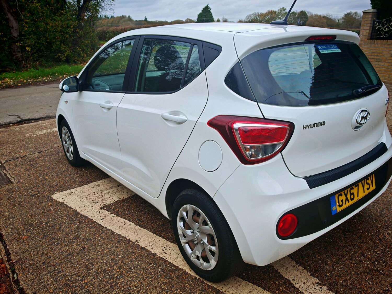 Used Hyundai i10 2017 for sale - 76315221: Photo 59