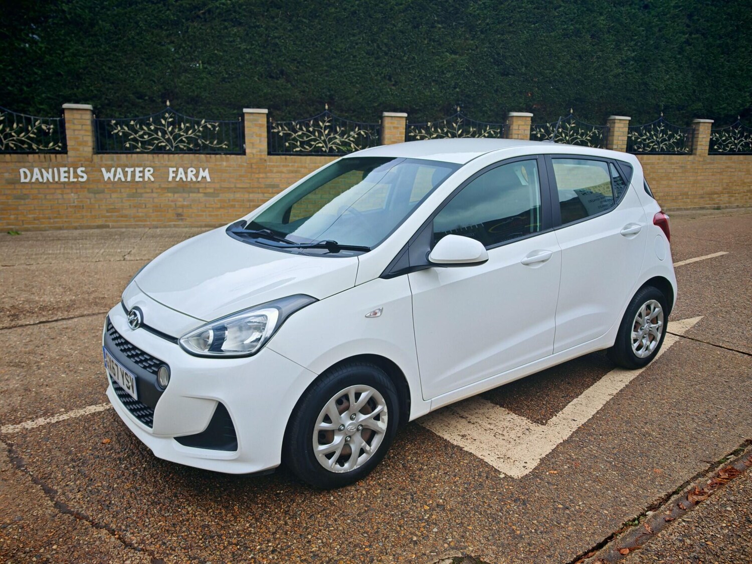 Used Hyundai i10 2017 for sale - 76315221: Photo 62
