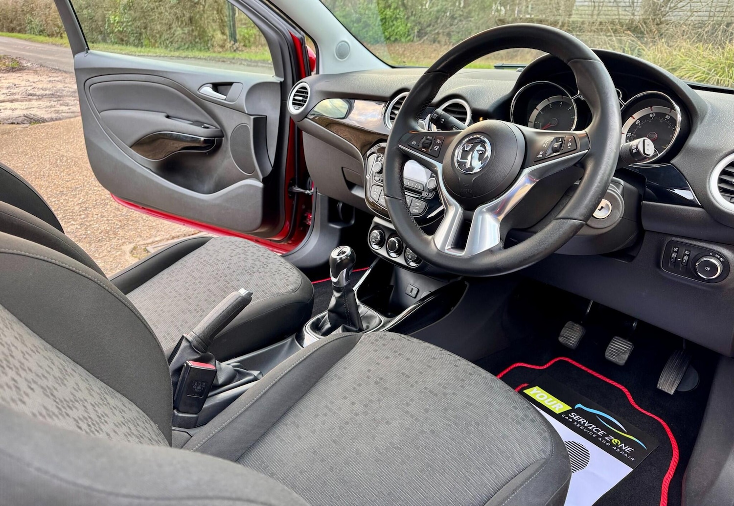 Used Vauxhall ADAM for sale - 77808668: Photo 2