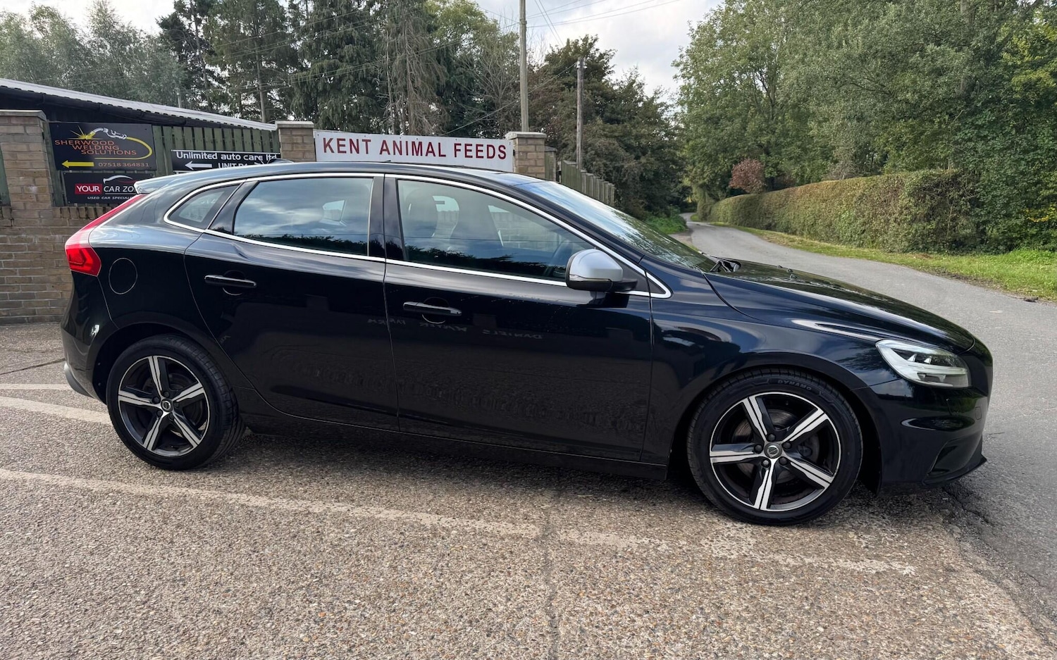 Used Volvo V40 2016 for sale - 76151664: Photo 21