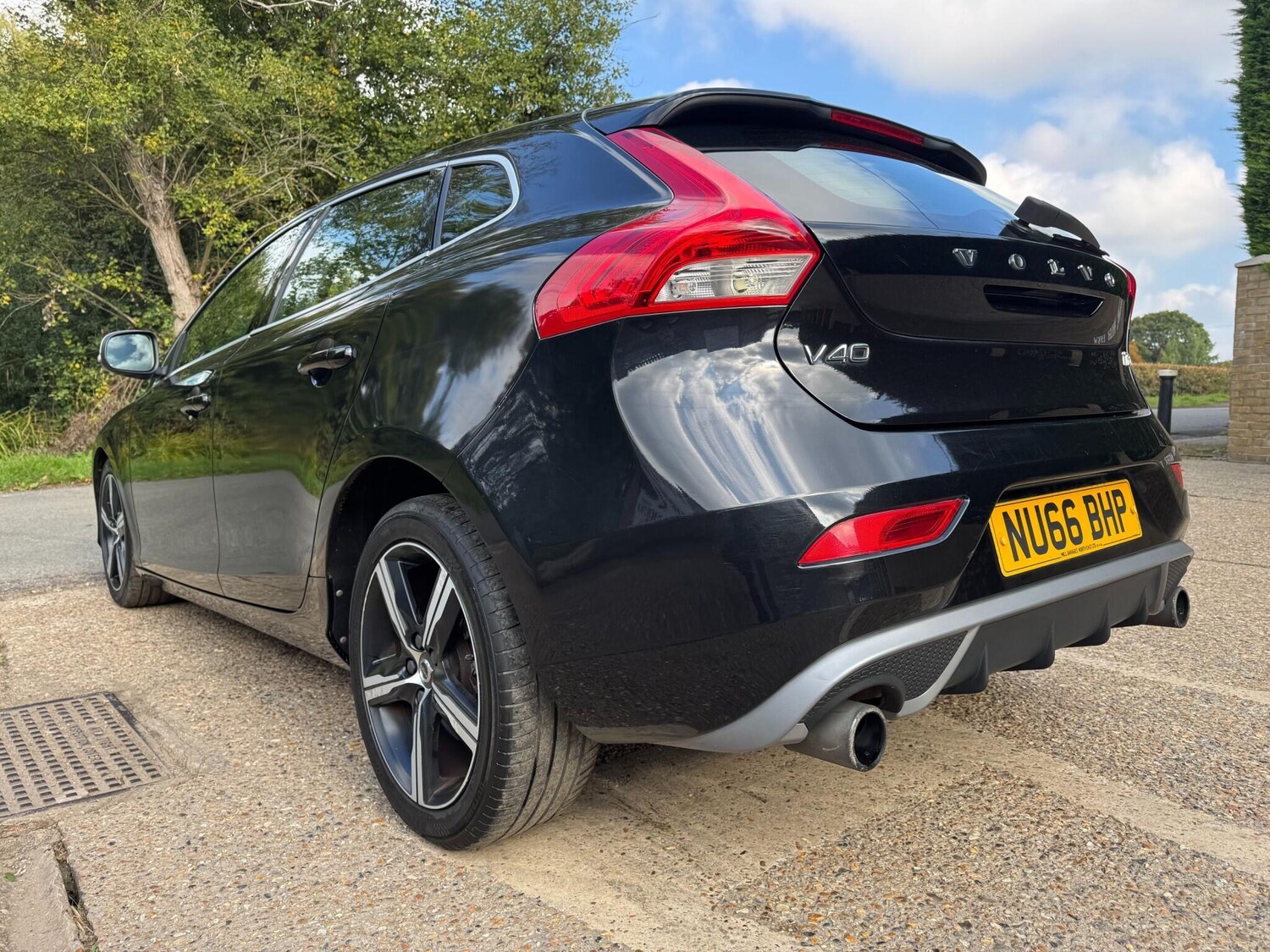 Used Volvo V40 2016 for sale - 76151664: Photo 38