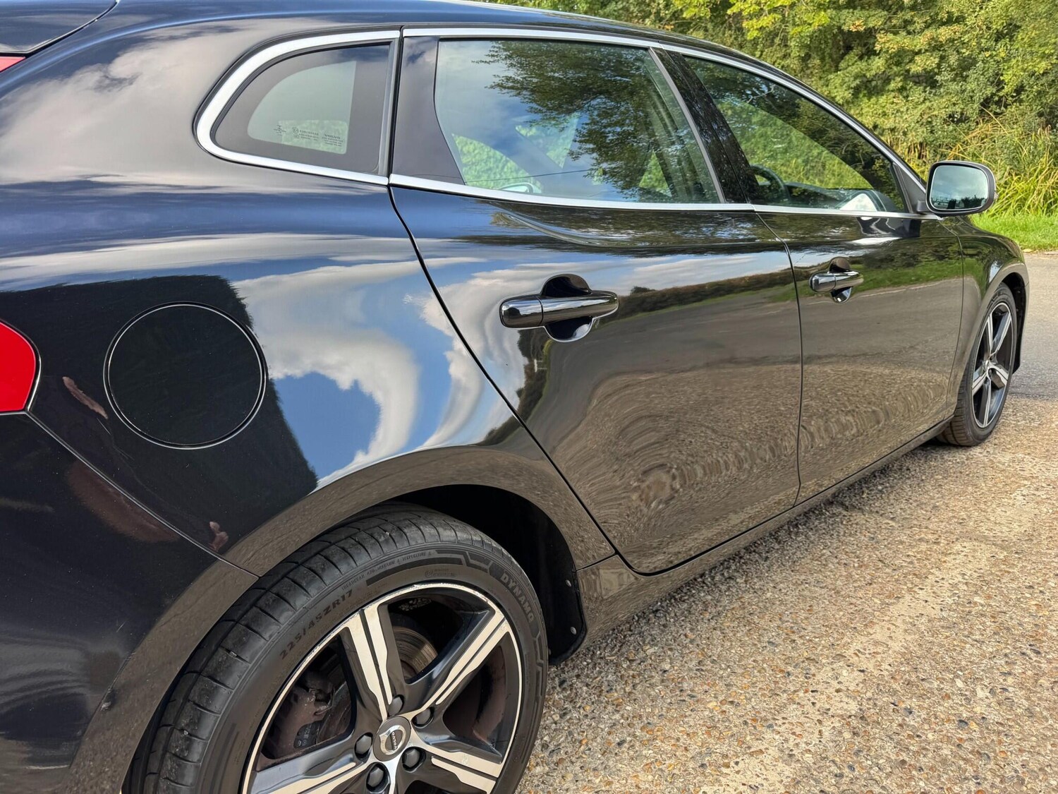 Used Volvo V40 2016 for sale - 76151664: Photo 42