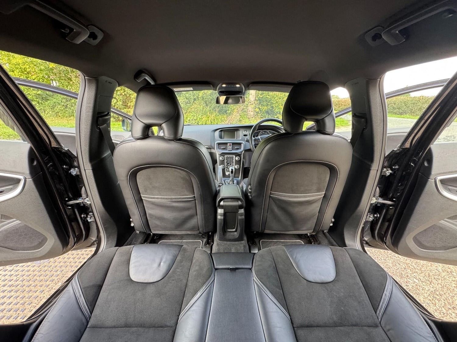 Used Volvo V40 2016 for sale - 76151664: Photo 48