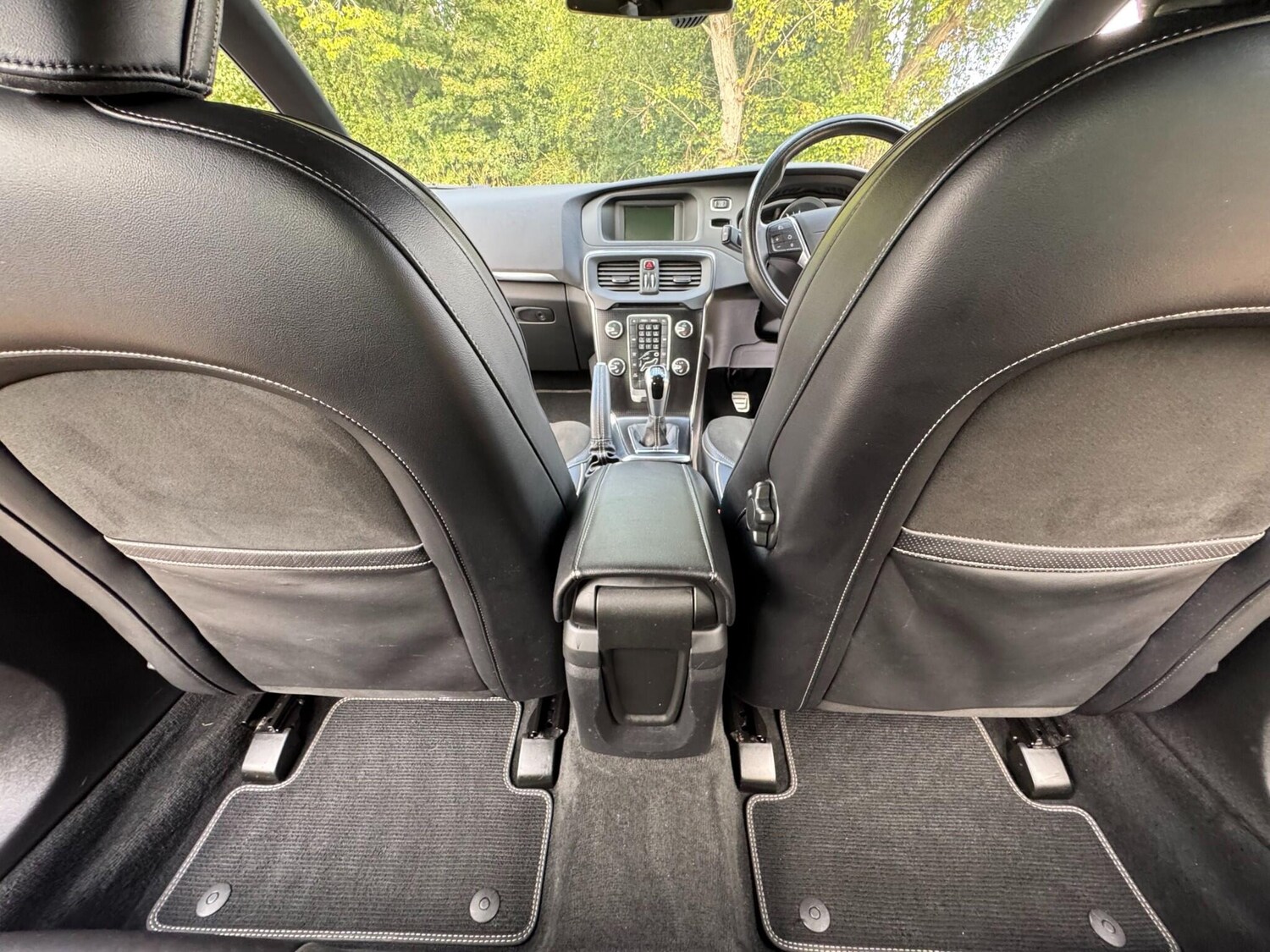 Used Volvo V40 2016 for sale - 76151664: Photo 66