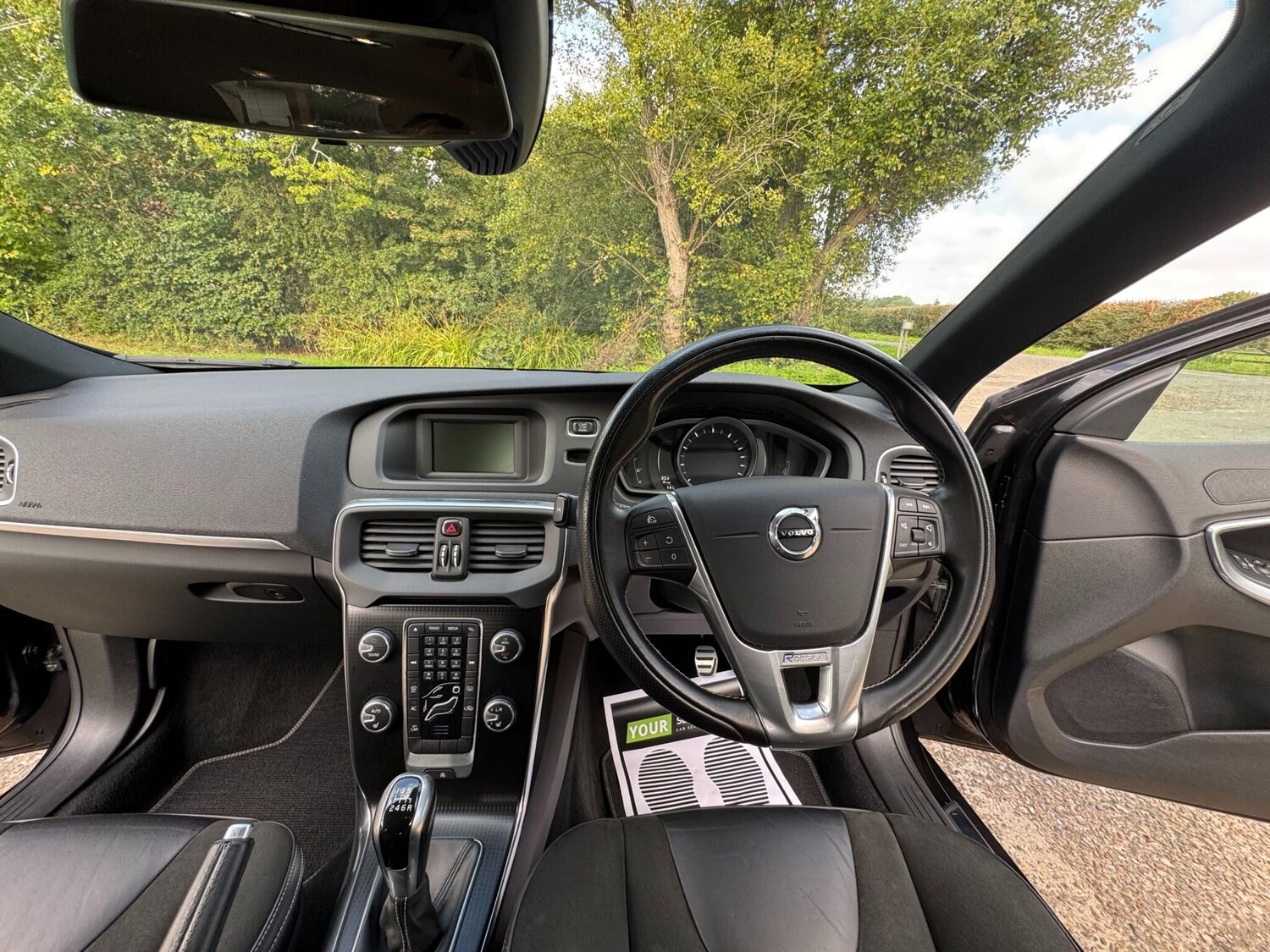 Used Volvo V40 2016 for sale - 76151664: Photo 70